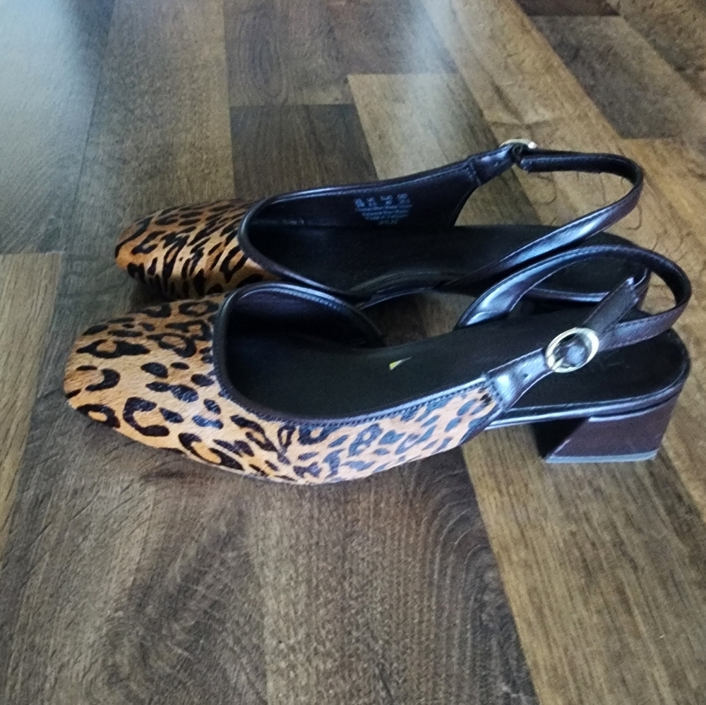 Naturalizer Leopard Print Slingback Block Heels - image 6